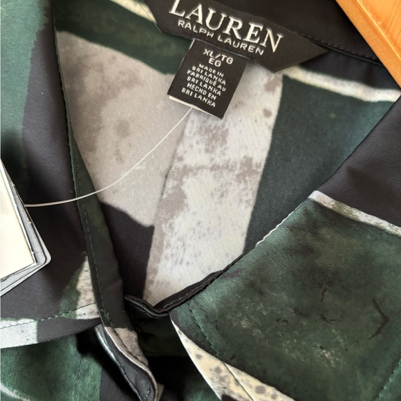 🆕 Ralph Lauren Silk multicolor blouse🥰 - Picture 3 of 6